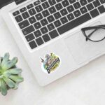 استیکر Bounty Hunter روی لپ تاپ